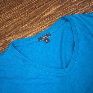 Vince medium V neck